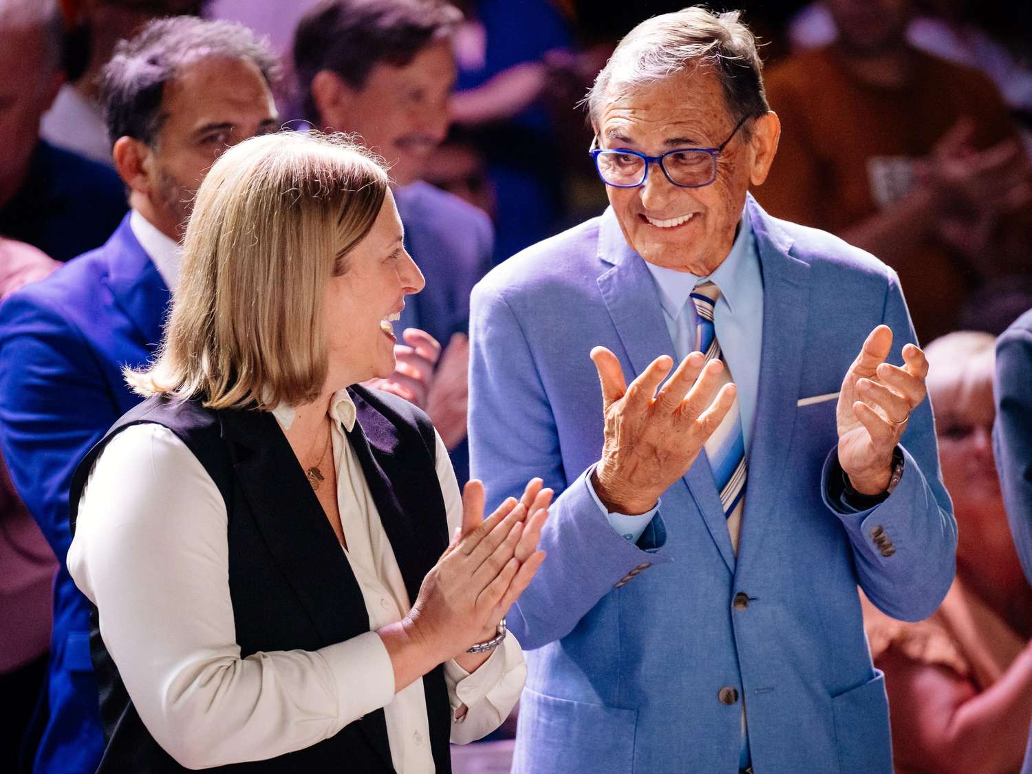La Vicegobernadora de la provincia de Santa Fe, Gisella Scaglia, junto a Carlos Catellani en el acto inaugural de la nueva planta de APACHE