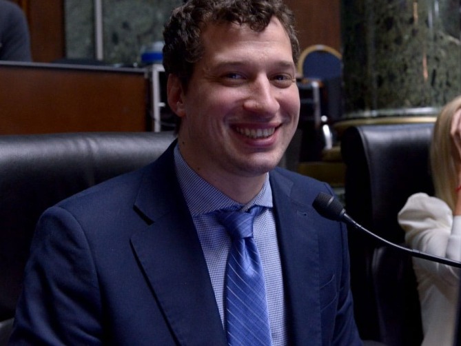 Yamil Santoro
